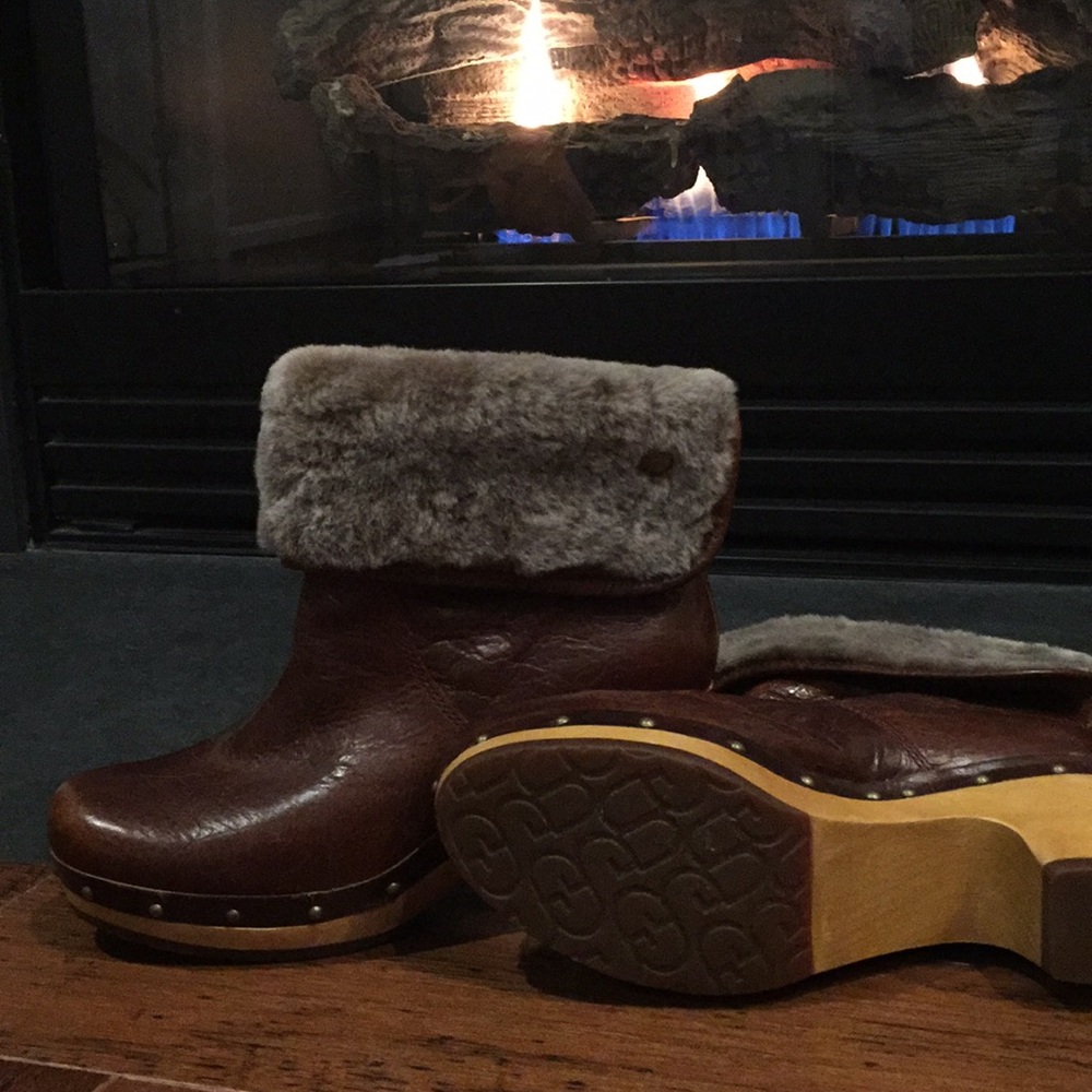 Ugg Boots - Lynnea ❤️ brown Size 5 ❤️